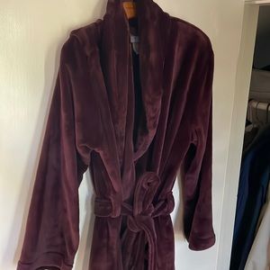 Mens Burgundy Plush Robe size S/M